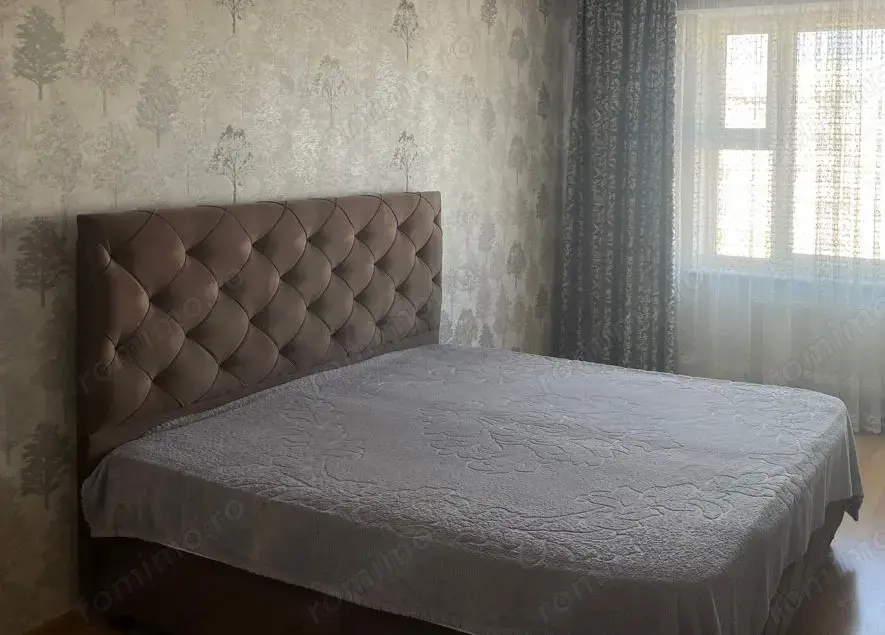 De vanzare apartament o camera zona Bajcovici