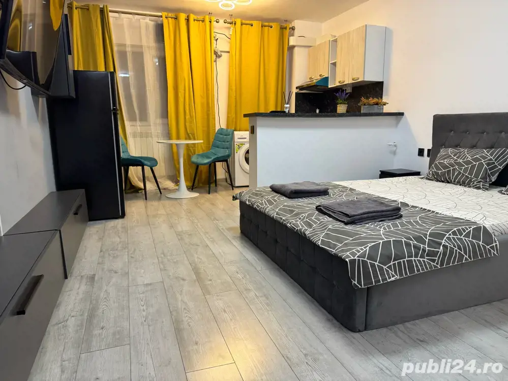 garsoniera regim hotelier studio langa Promenada Mall