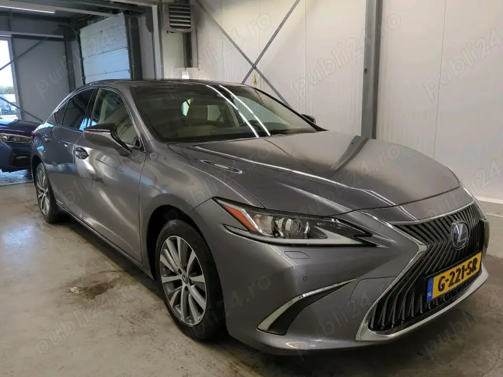 Lexus Seria ES 300h, CAP. CIL.-  2.5 Hybrid, 222CP, An- 2019. Lexus Seria ES 300h, CAP. CIL.-  2.5 Hybrid, 222CP, An- 2019.