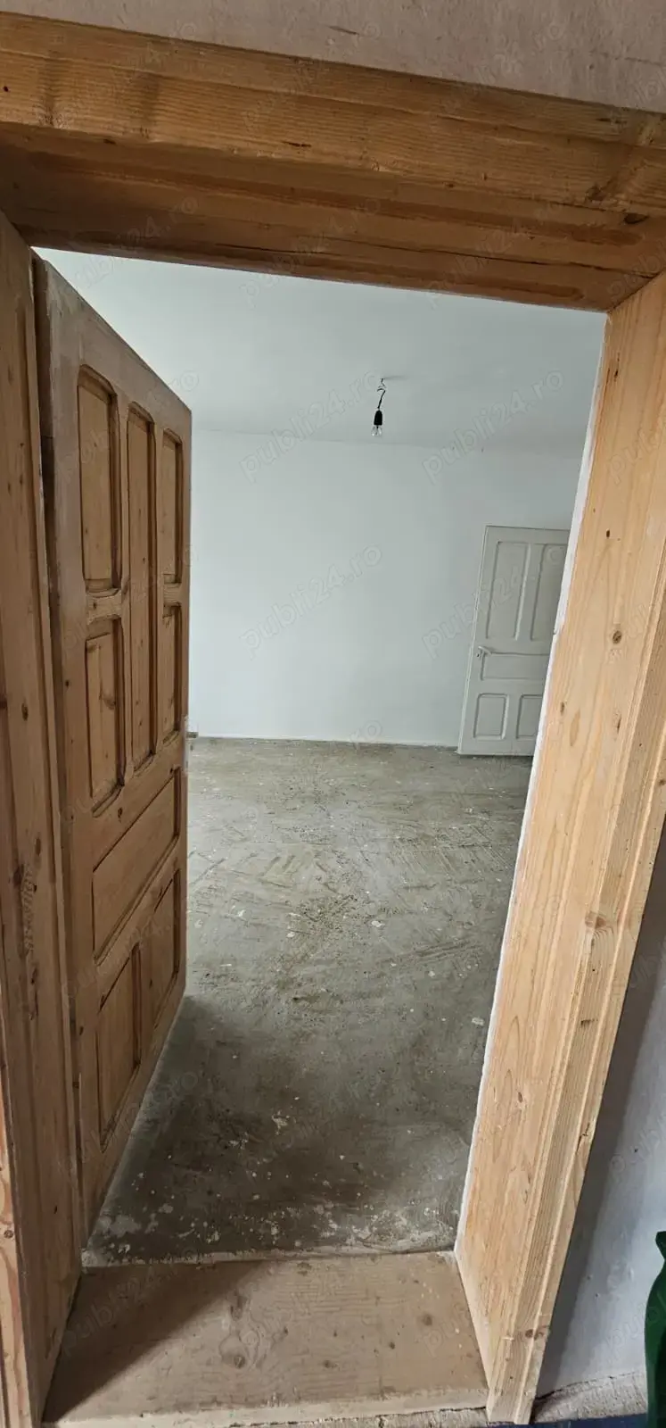 Casa de vânzare, com.Luciu