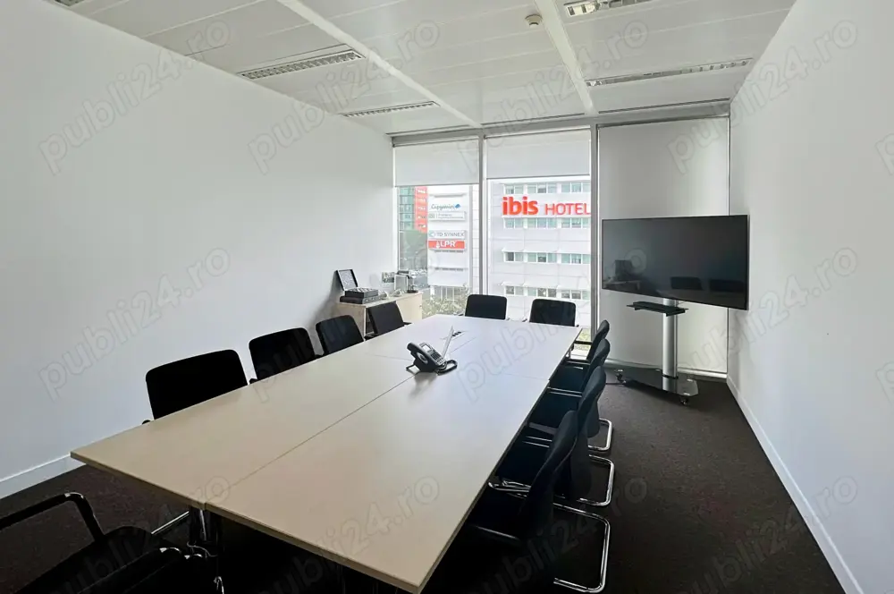 Spațiu de birou privat pentru 3 persoane în Regus City Centre