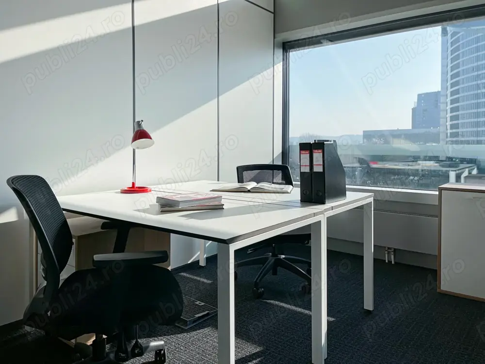 Spațiu de birou privat pentru 4 persoane în Regus Green Gate