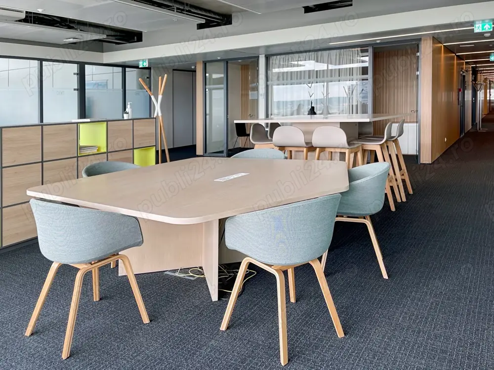 Spațiu de birou privat pentru 5 persoane în Regus Green Gate