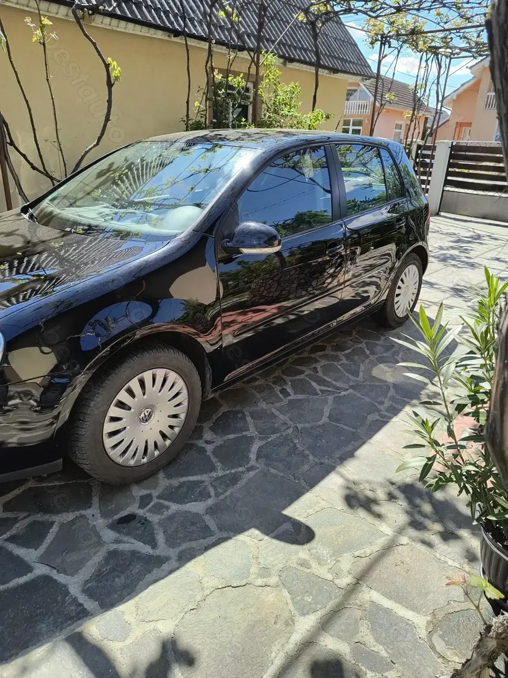 Vind VW Golf 5 Anu 2008,1,4,Benzina,,80, Cp Euro 4 Vind VW Golf 5 Anu 2008,1,4,Benzina,,80, Cp Euro 4