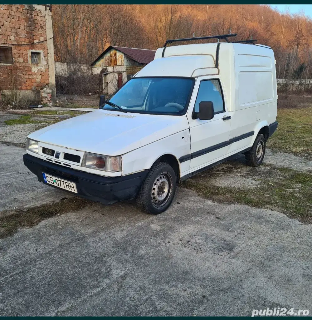 vand sau schimb Fiat Fiorino 