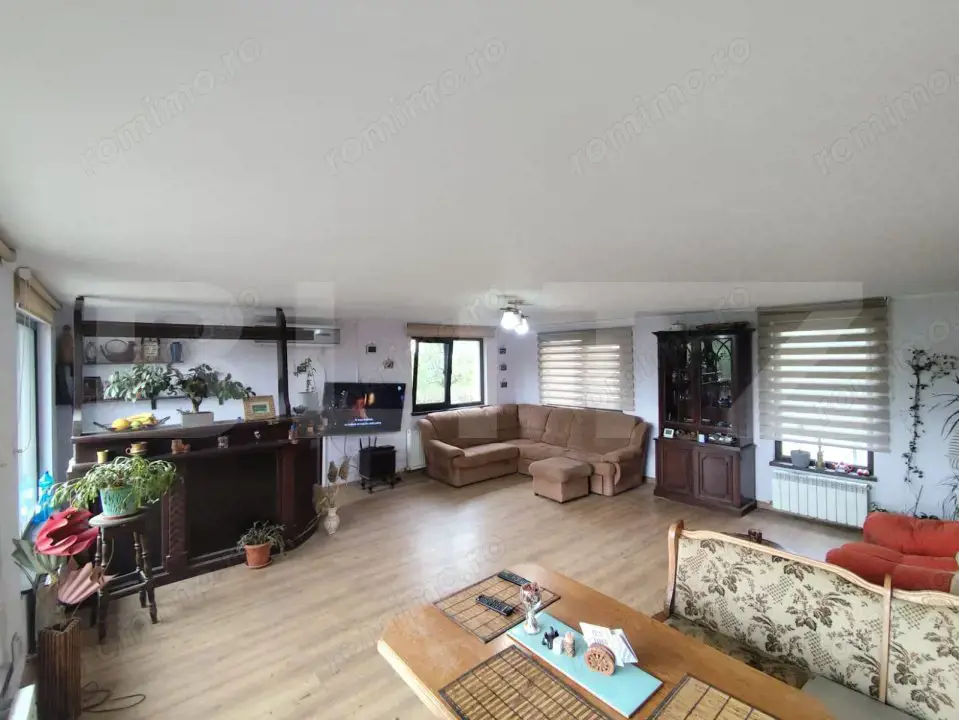 Casa Barnova, 1000 mp teren, zona Hamak