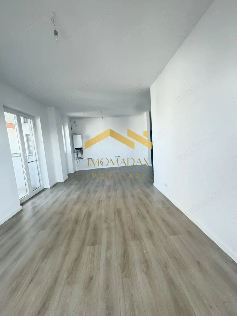 Apartament -Torontalului -3 camere -2 băi -