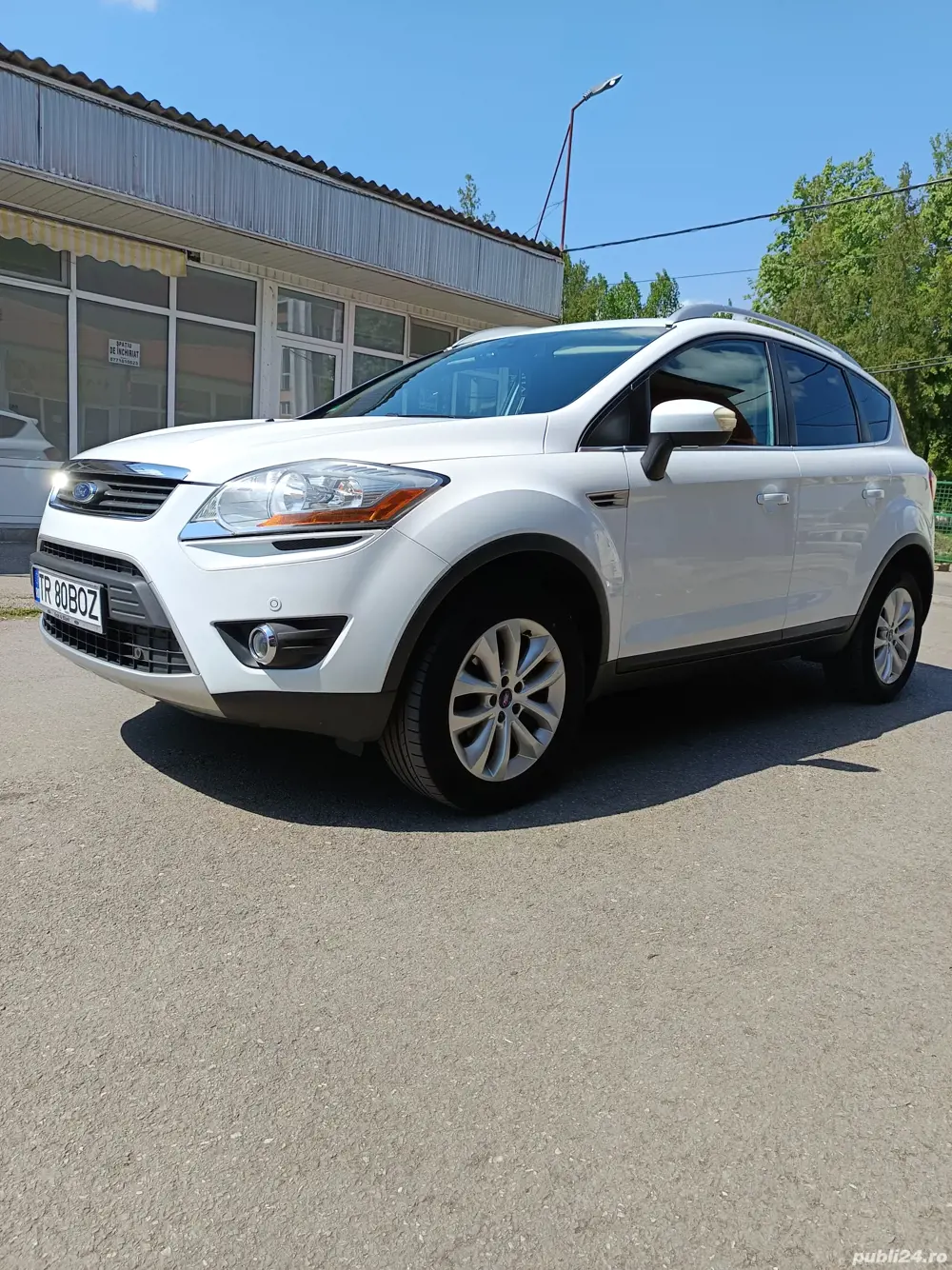 Ford Kuga 2012,4 4,Automatik,Navi