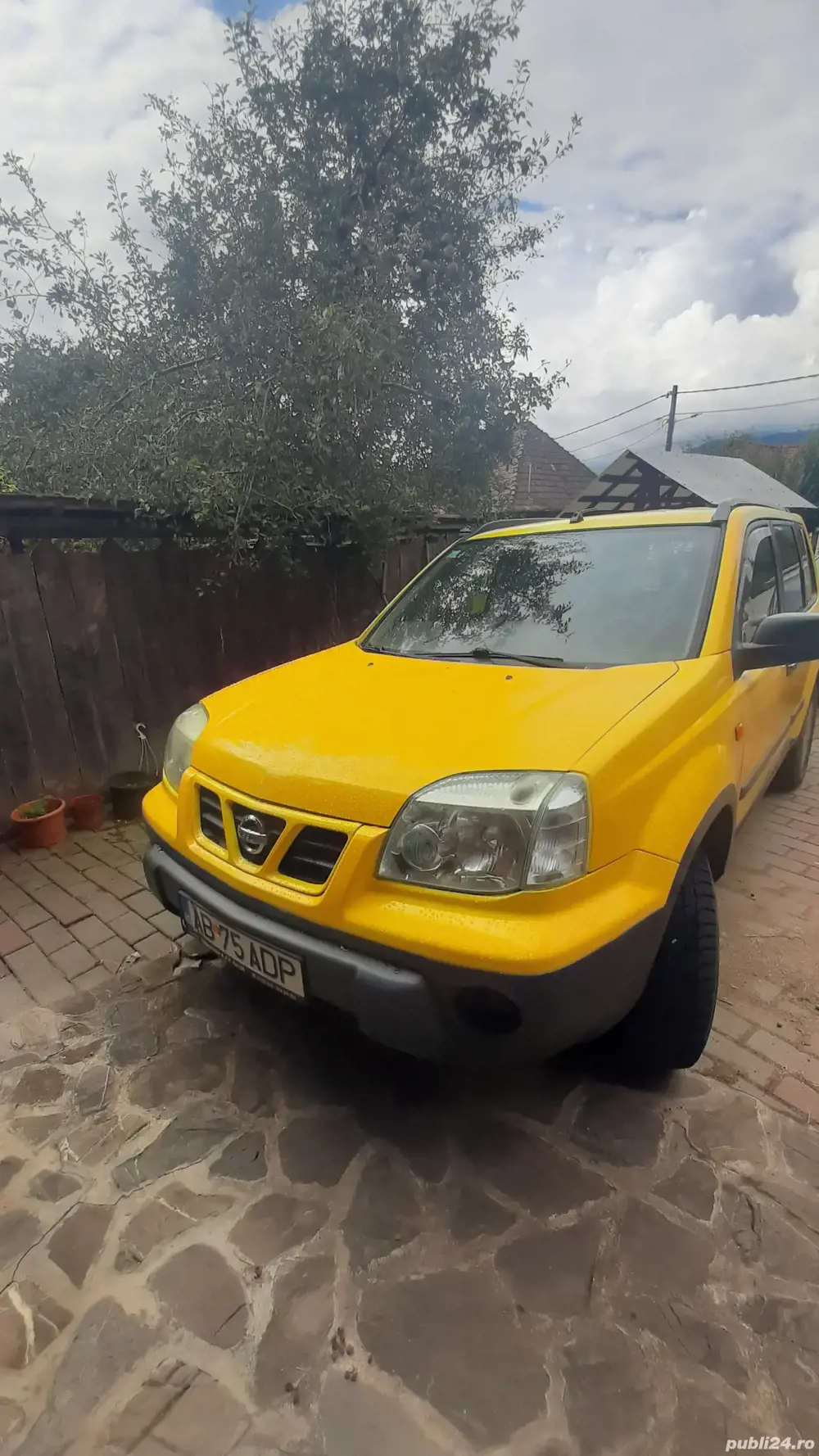 vând  Nissan xtrail 