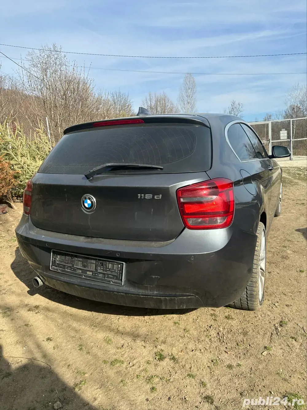 Dezmembrez BMW 118d F20