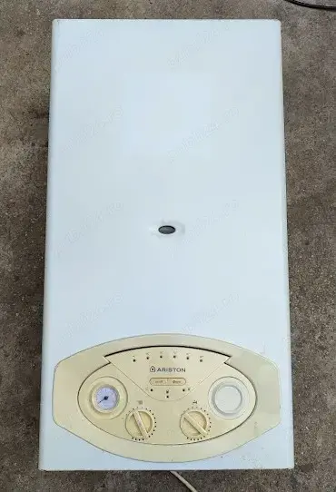 Dezmembrez Centrala Termica Ariston BS II 24 FF Pe Piese