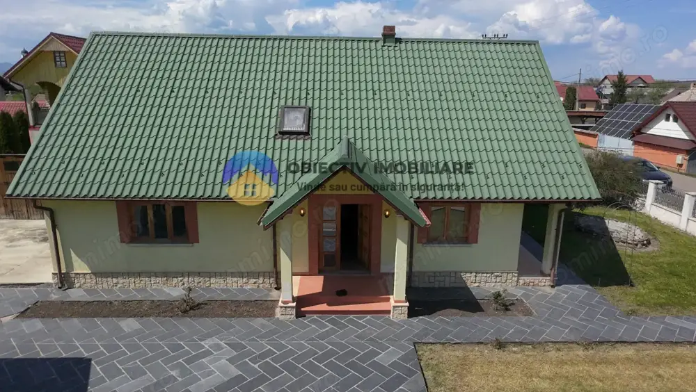 Casa- Podoleni -  jud. Neamt