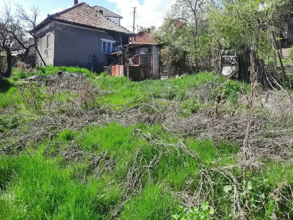 Teren intravilan pentru constructii 460 mp, Dambu Rotund