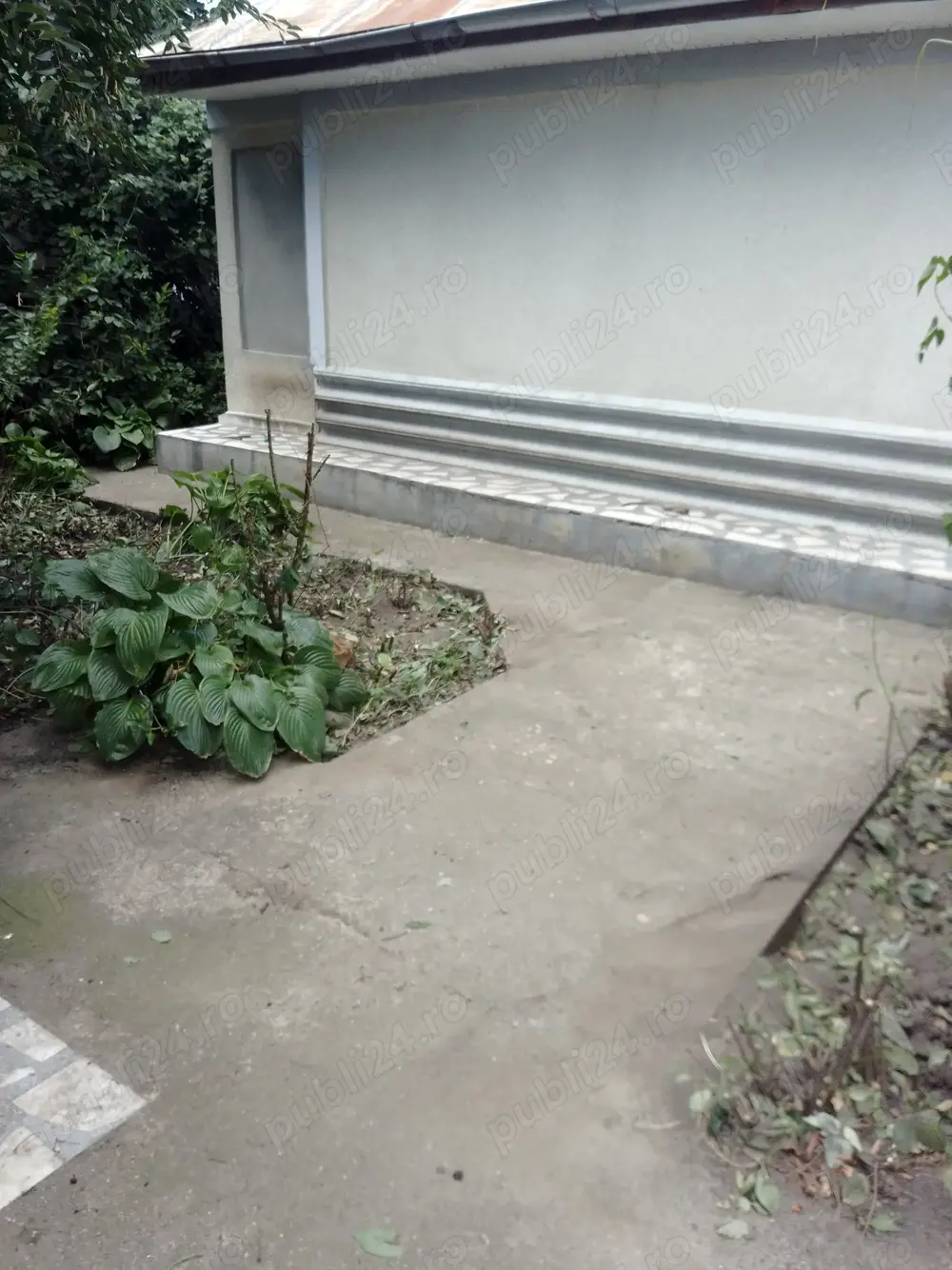 Casa cu utilități zona centrala 