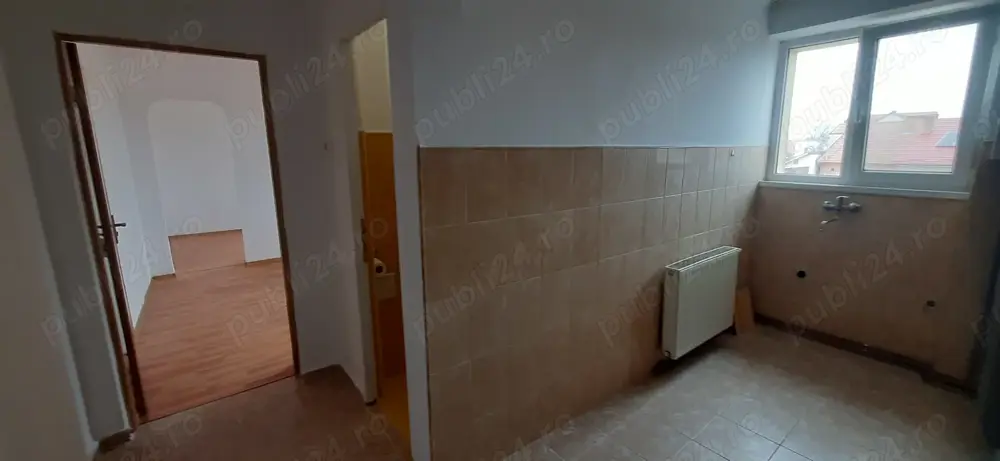 De vânzare apartament cu 2 camere în Satu Mare Str. Vasile Lucaciu