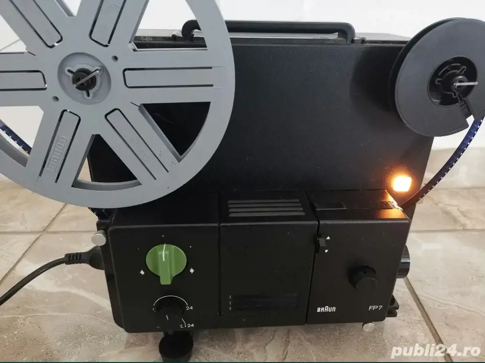 Videoproiector Braun FP7