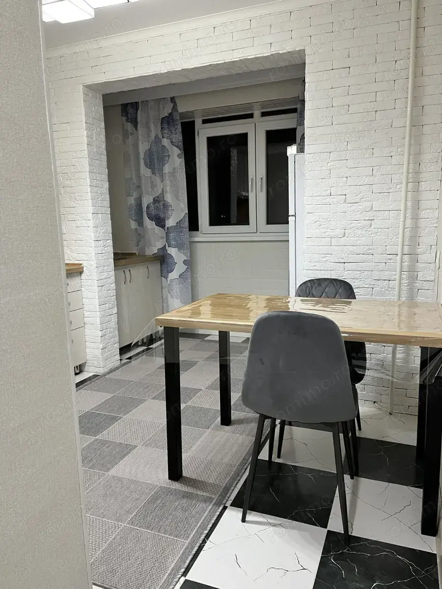  inchiriere garsoniera  in zona drumul taberei aproape de metrou