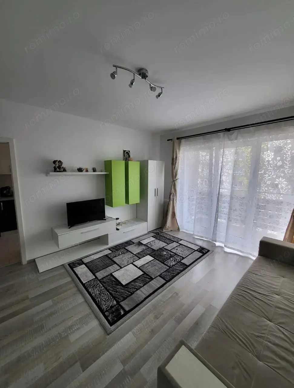 Oferim spre garsoniera in zona Gara de Nord