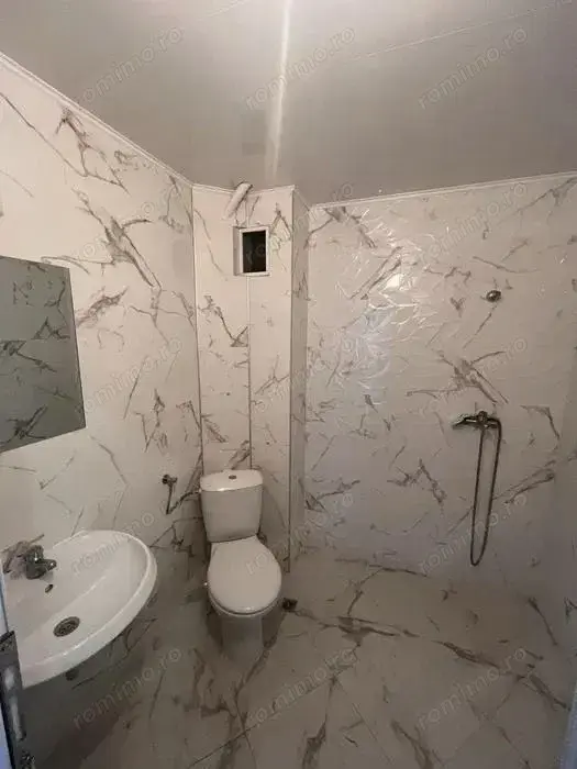 Apartament cu 2 camere - zona Sagului 