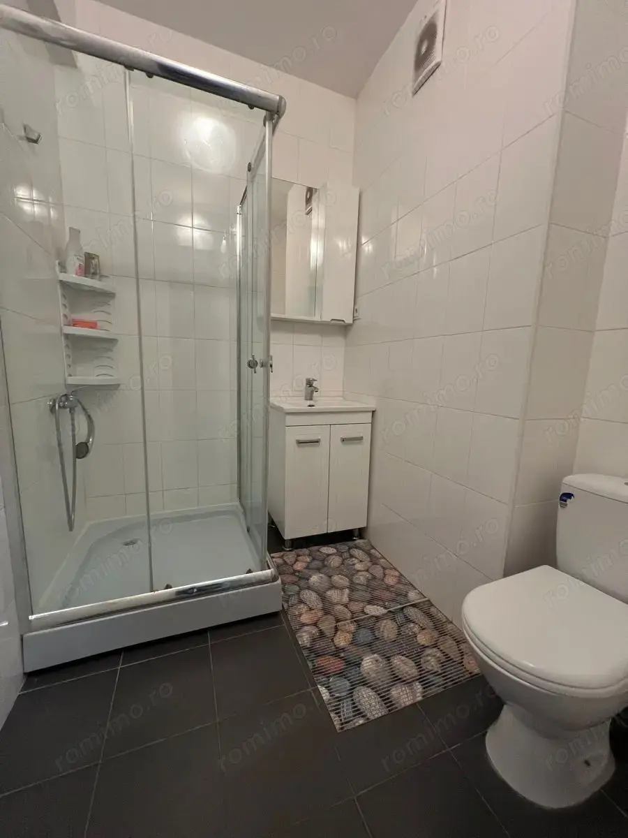 De inchiriat o camera zona Horea