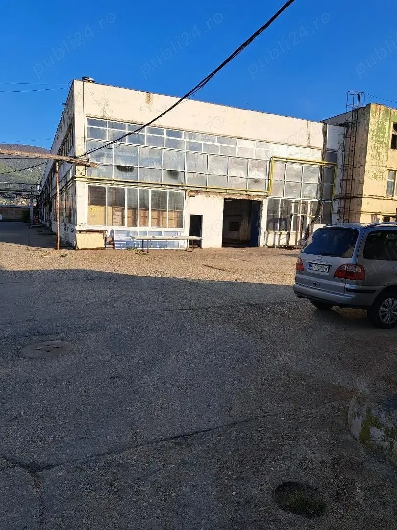 Hale, depozite si birouri