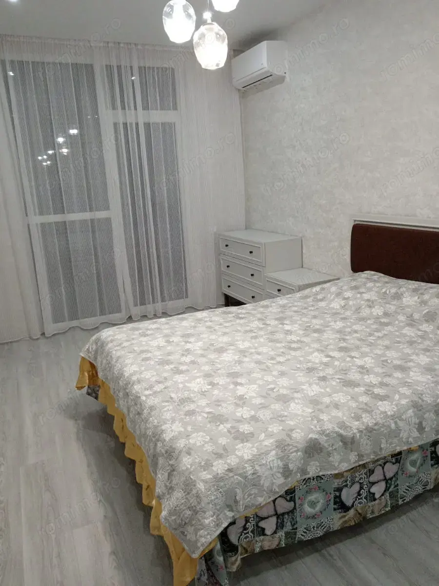 De vanzare apartament cu 2 camere zona Aradului