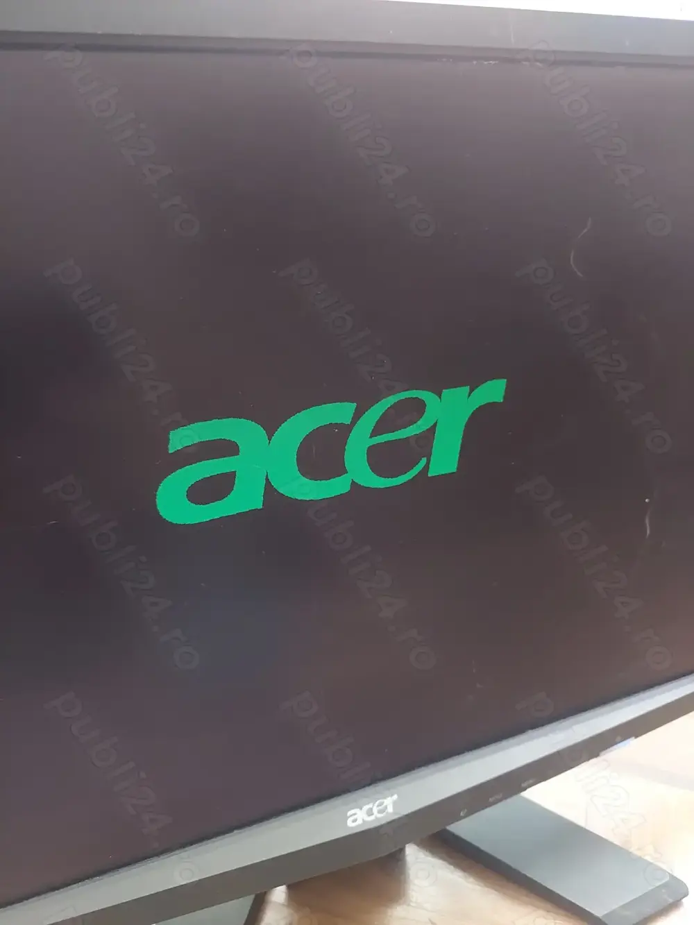 Monitor de 22 inch ,firma Acer ,stare buna