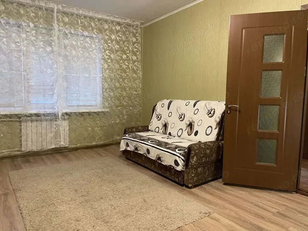 De vanzare garsoniera zona Lipovei 