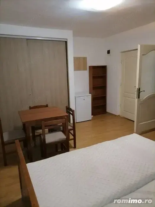 Apartament 1 camera - zona Balcescu 