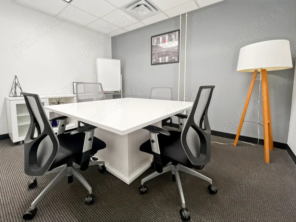 Spațiu de birou frumos proiectat pentru 1 persoană în Spaces Campus 6