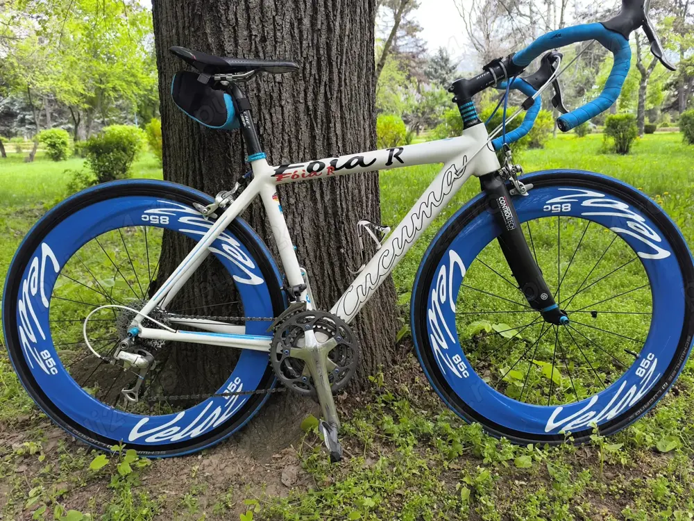 Cursiera Carbon Cucuma Foia, Roti Carbon UNICAT, Ultegra 3x10 viteze