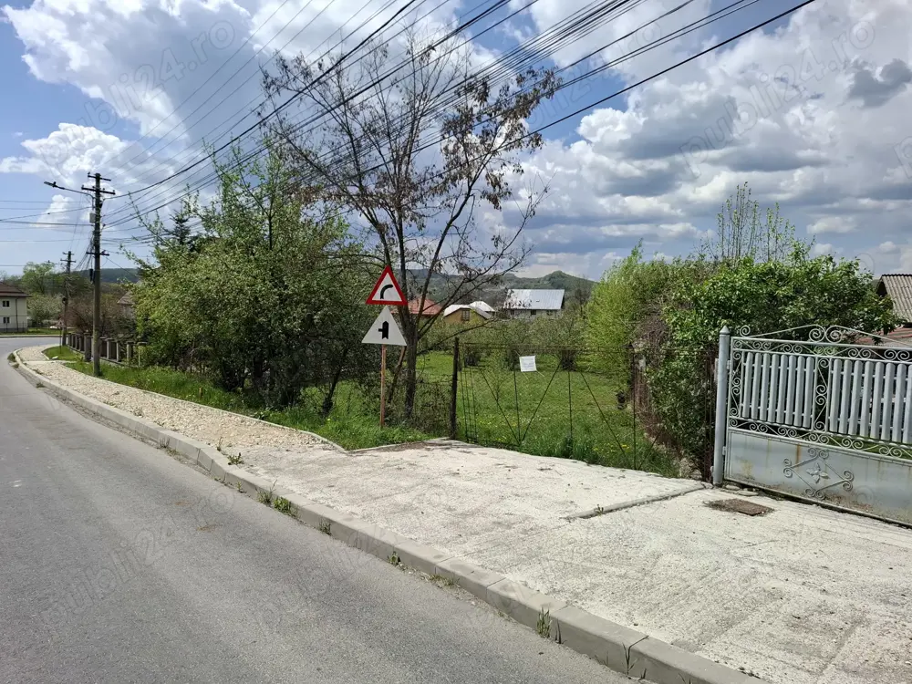 Teren de Vânzare 