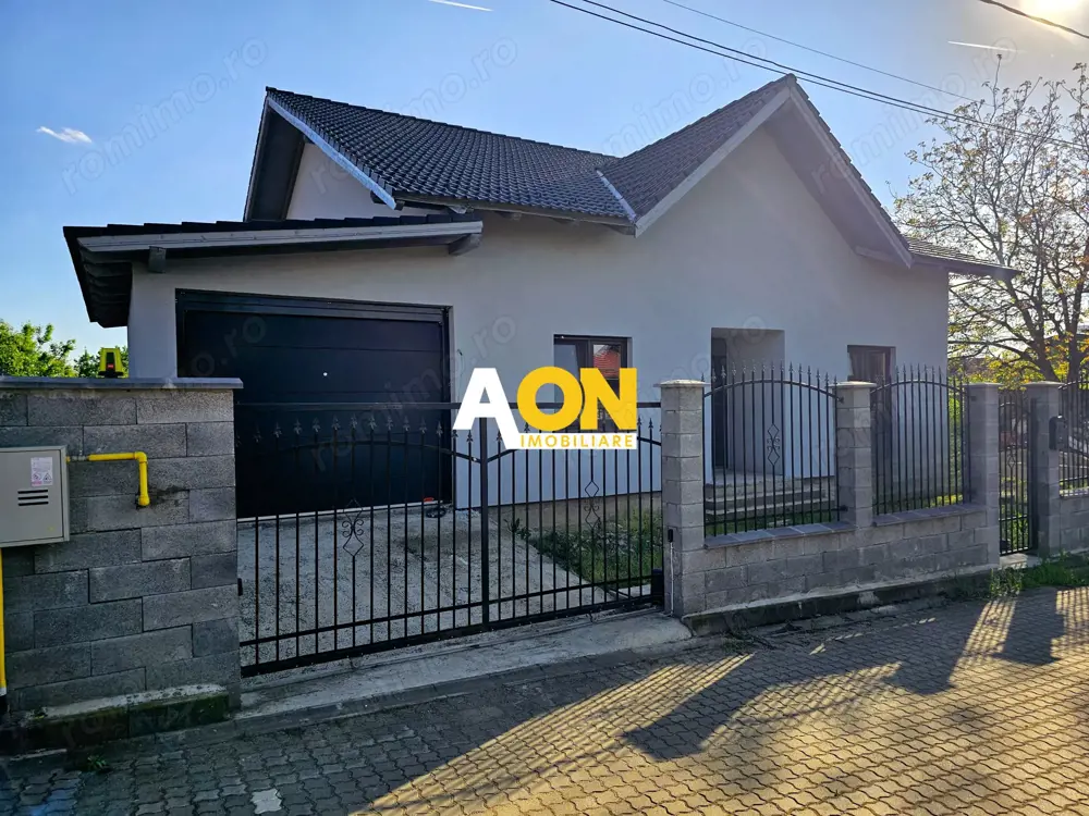 Casa individuala cu 4 camere, toate utilitatile, 500mp teren