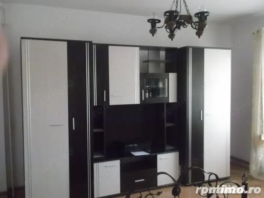 garsoniera zona Badea Cartan  garsoniera zona Badea Cartan