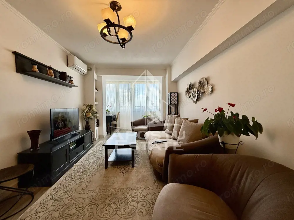 Apartament 3 camere, renovat, vedere panoramica, zona Simion Barnutiu Apartament 3 camere, renovat, vedere panoramica, zona Simion Barnutiu