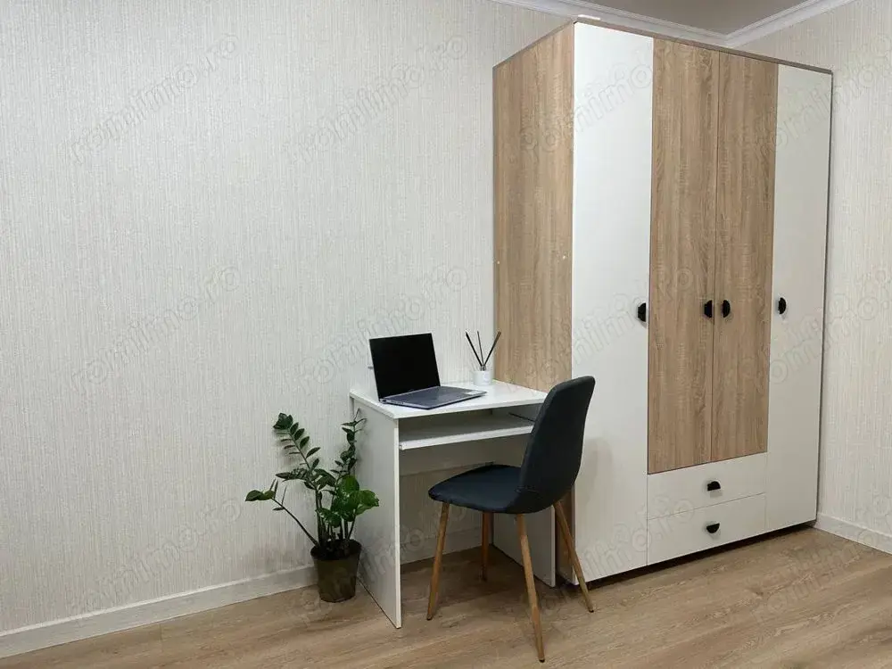 Garsoniera  zona Lujerului