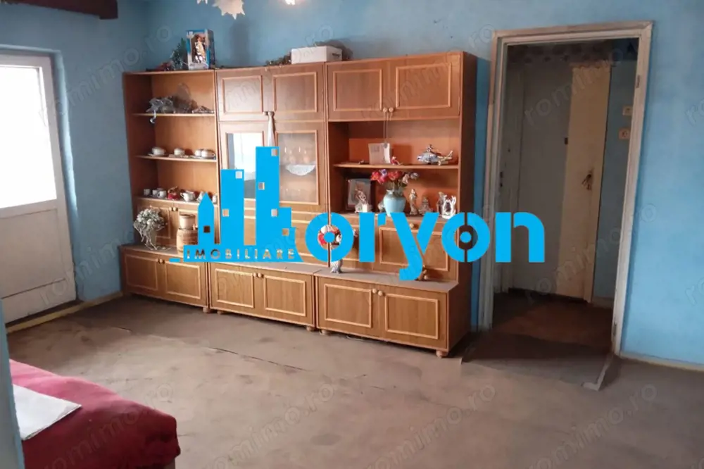 Apartament 2 camere, 48 mp, etaj 3,  ultracentral,   Rovinari Apartament 2 camere, 48 mp, etaj 3,  ultracentral,   Rovinari