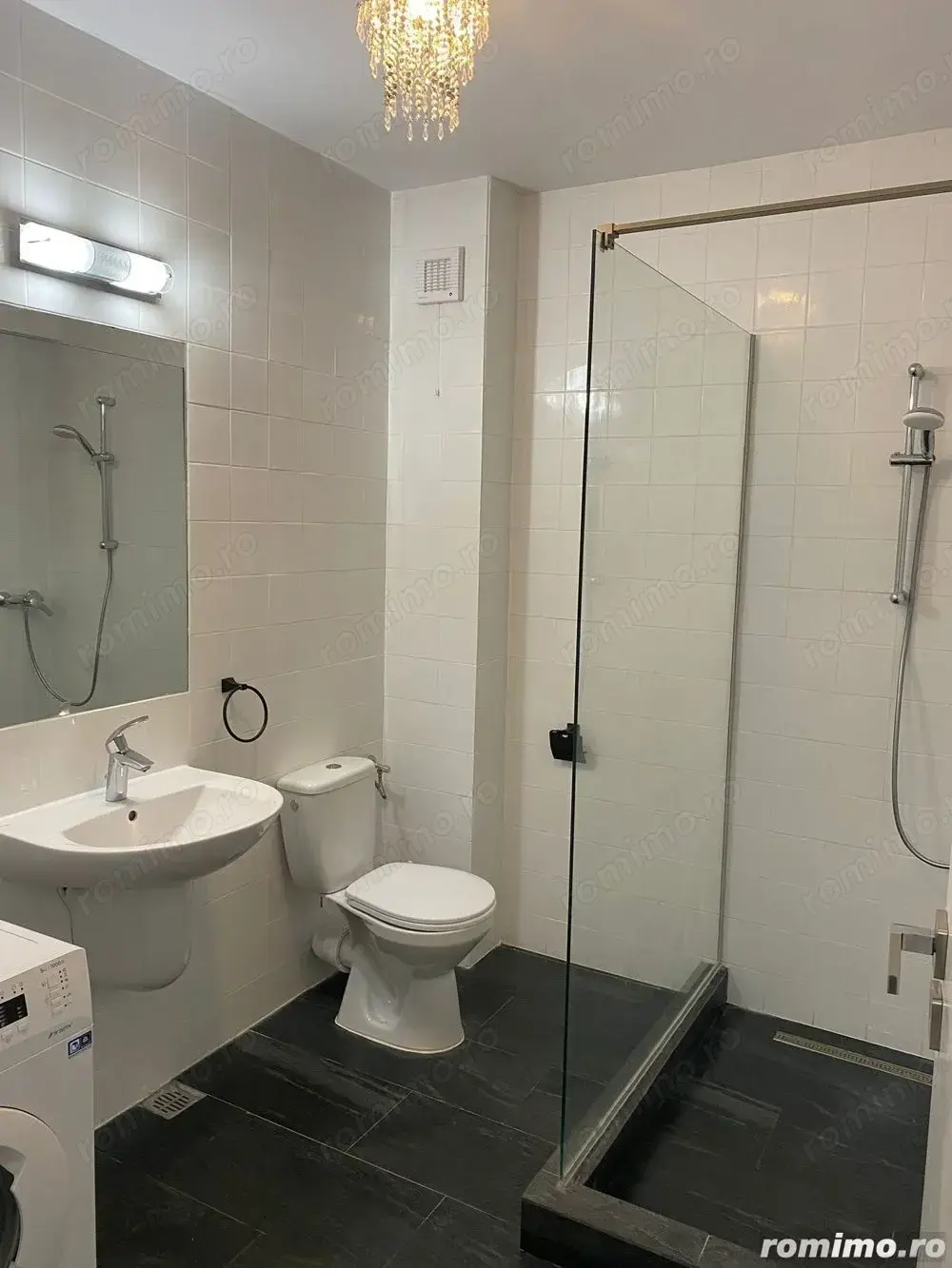 Garsoniera zona Soarelui  Garsoniera zona Soarelui