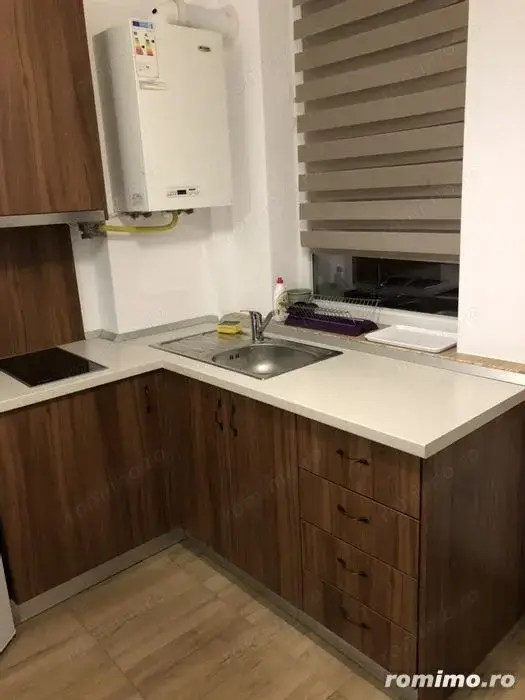 Inchiriez apartament cu 1 camera in zona Bucovina 