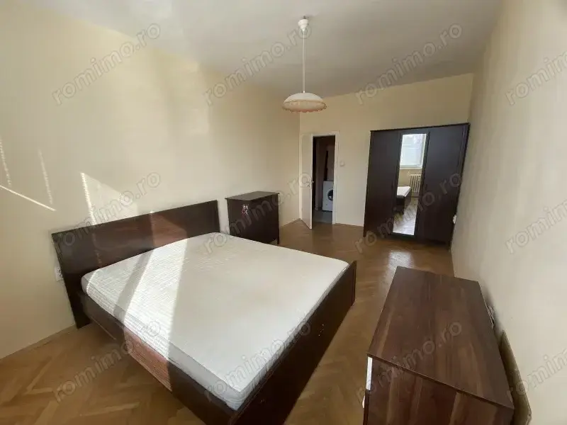 1 camera de inchiriat zona Steaua