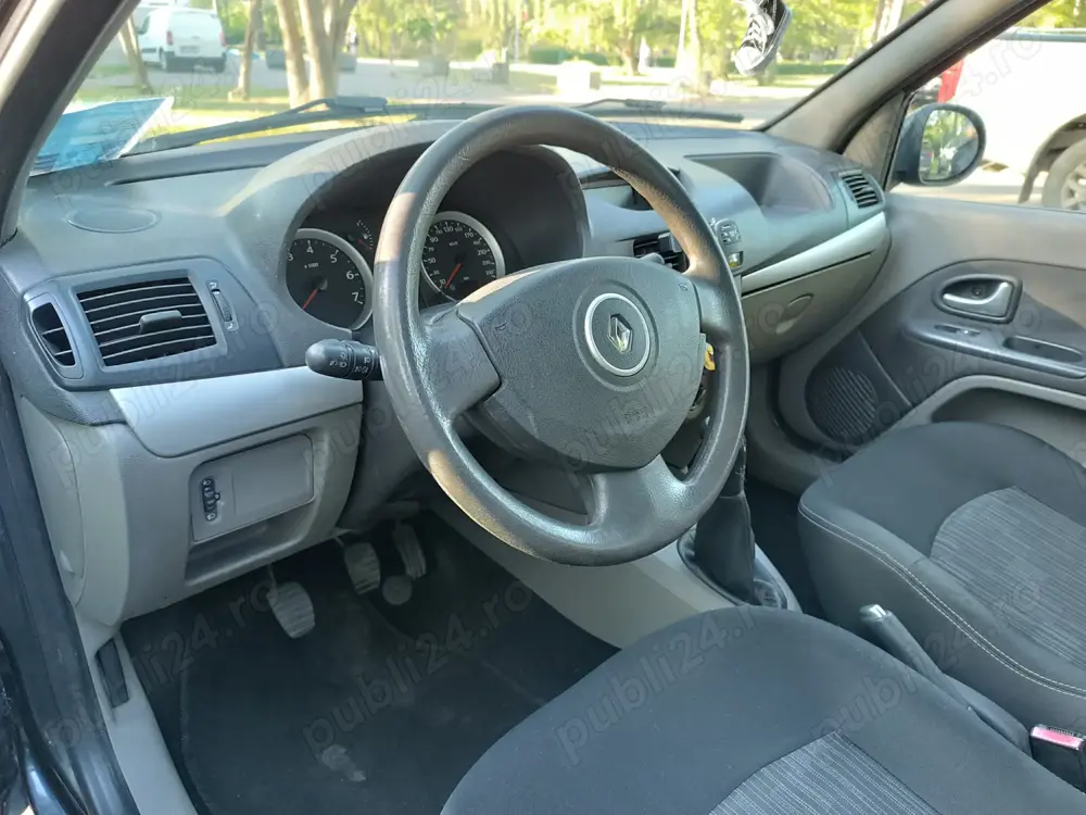 vand autoturism Renault