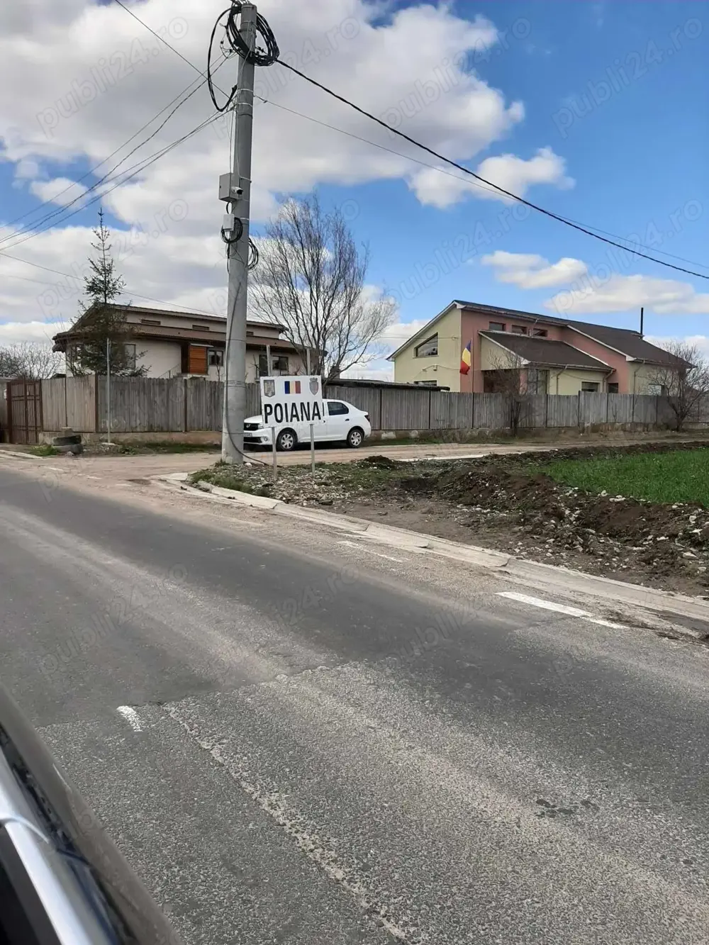 Teren 300m intravilan