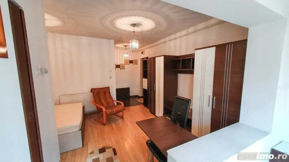 1 camera in Complexul Studentesc