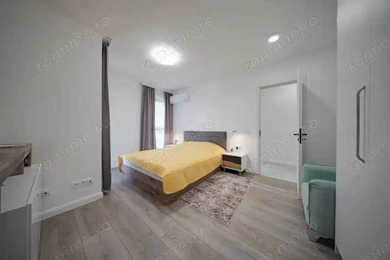 3 Camere de inchiriat zona Medicinei 