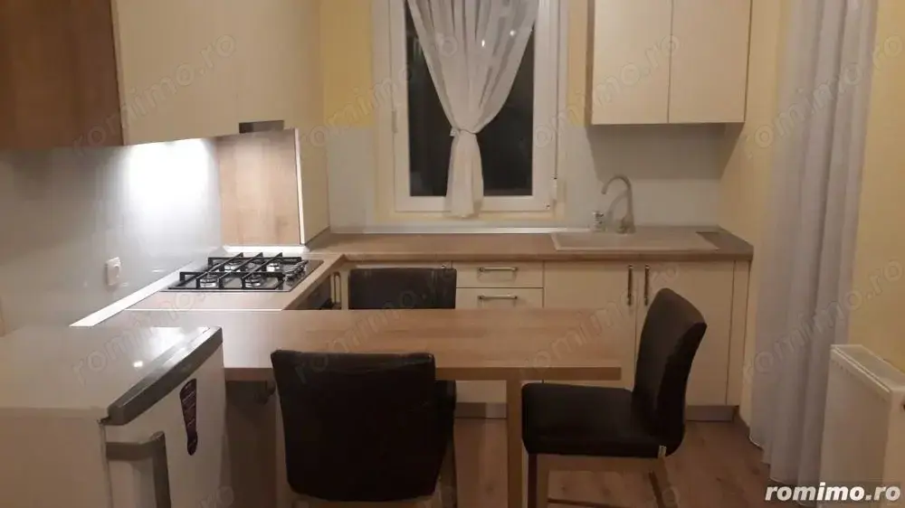 apartament o camera in zona Take Ionescu 