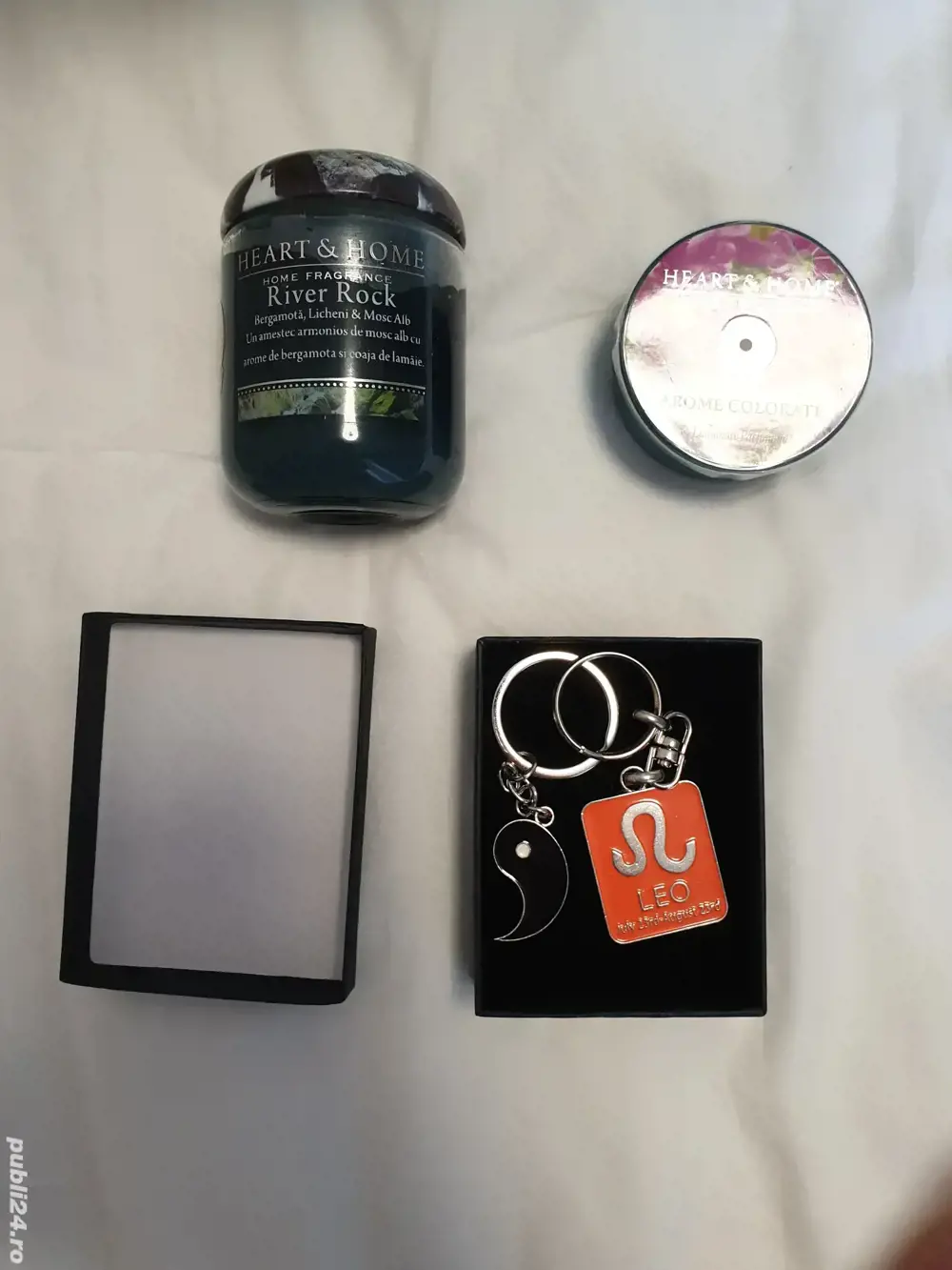 Brelocuri si lumanari parfumate noi