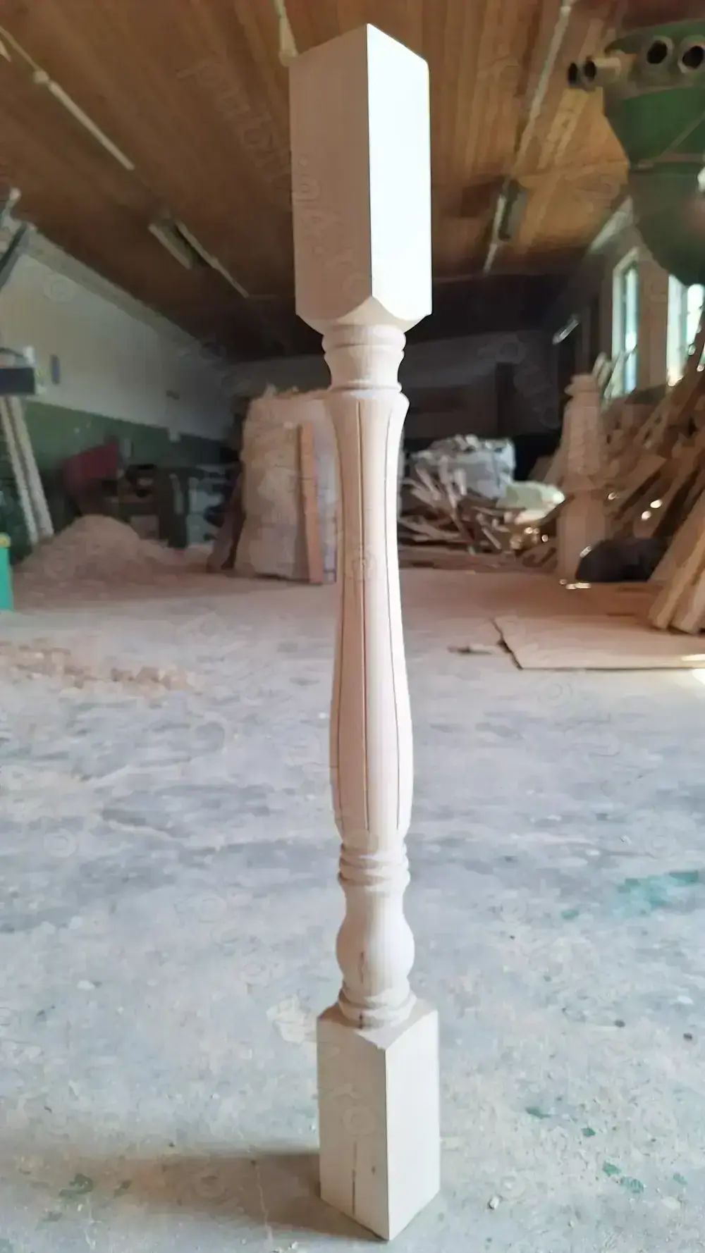 Balustri lemn pentru scări 