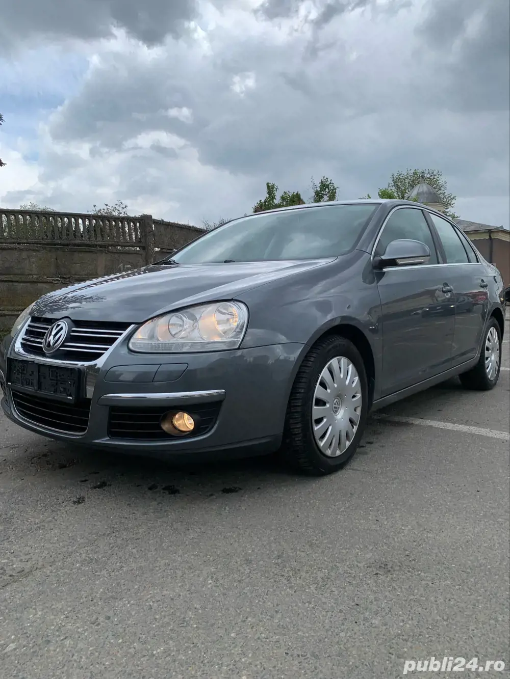 VW Jetta  Euro 4 2009 Benzina Simplu 1.6 MPI 102 CP BSE Impecabil