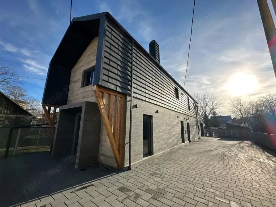 Spatiu comercial (Casa 6 camere) , zona centrala, 235mp, Radauti