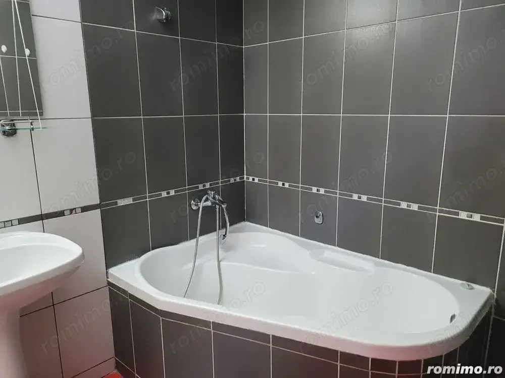 Inchiriez garsoniera in zona Medicinei 